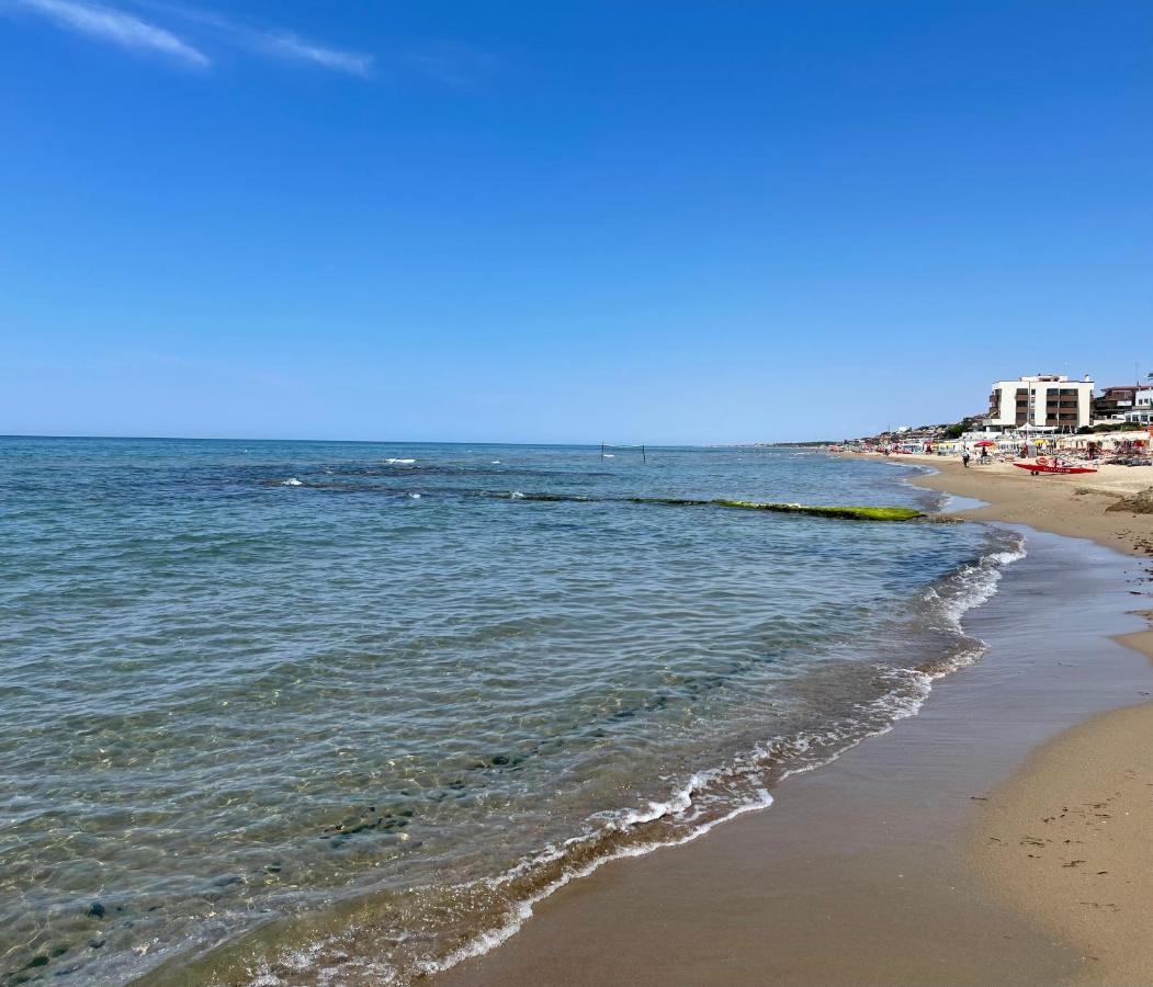 Domus Lavinia "Levante" - Anzio Dış mekan fotoğraf